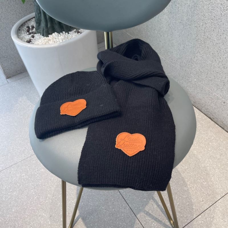 Louis Vuitton Caps Scarfs